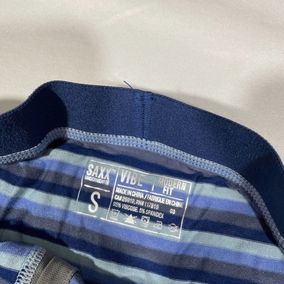 NIB SAXX [ Small XL ] Vibe Modern Fit Stretch Boxer Briefs Blue Stripe‎ - Picture 7 of 16